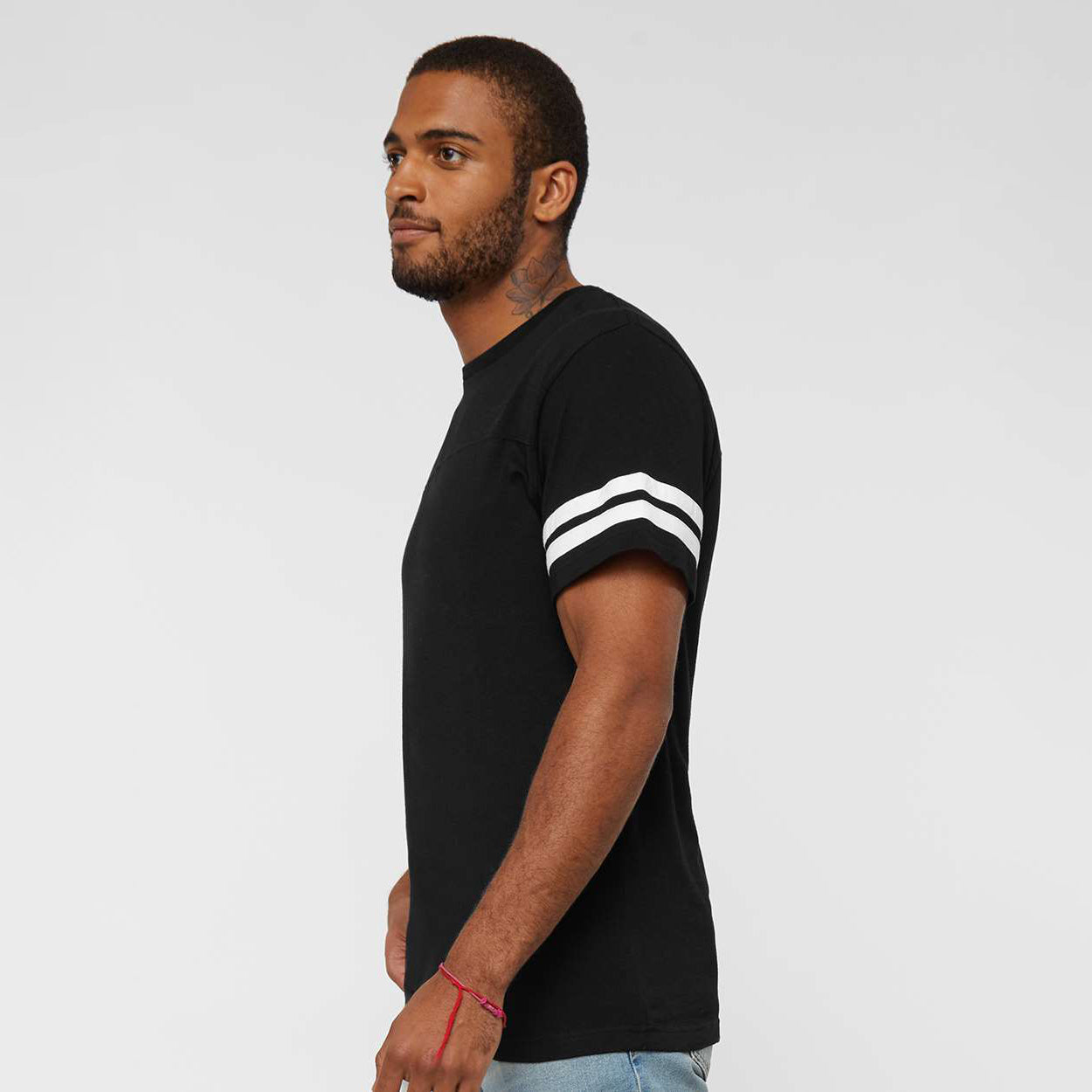 Black Solid/White